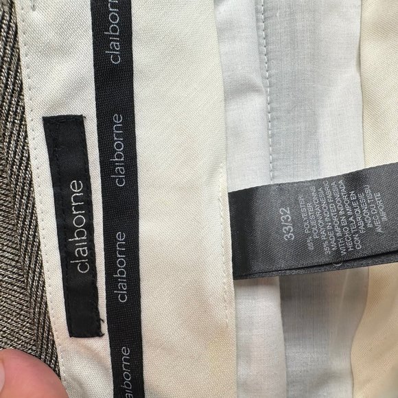 Claiborne. Men’s dress pants. Size 33 x‎ 32 - Picture 3 of 6